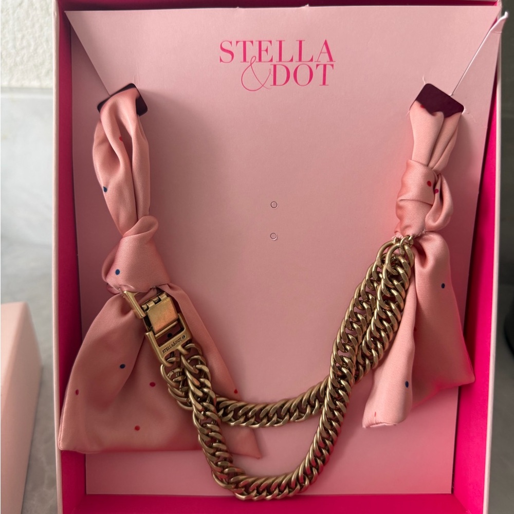 New in box - Stella & Dot Blush and Gold Scarf Necklace